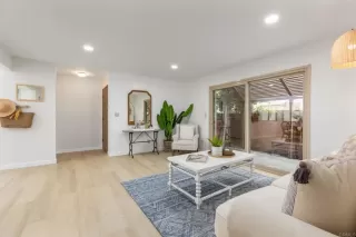 Photo #2: PTP2302836 Listing