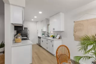 Photo #5: PTP2302836 Listing