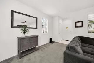 Photo #6: PTP2302838 Listing