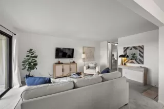 Photo #5: PTP2302842 Listing 