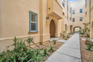 Photo #2: PTP2302874 Listing