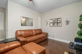 Photo #3: PTP2302887 Listing 