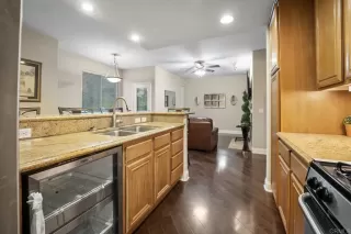 Photo #6: PTP2302887 Listing 