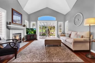 Photo #4: PTP2302904 Listing