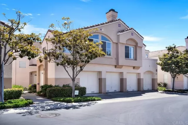 MLS: PTP2302909 Condo For Sale