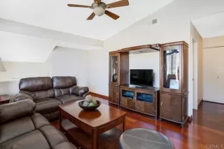 Photo #6: PTP2302909 Listing