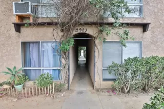 Photo #1: PTP2302932 Listing