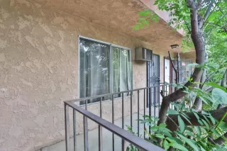 Photo #4: PTP2302932 Listing