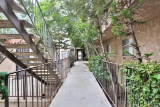 Photo #5: PTP2302932 Listing