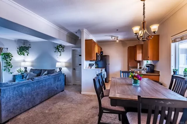 MLS: PTP2303000 Condo For Sale