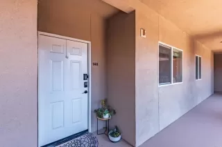 Photo #3: PTP2303000 Listing