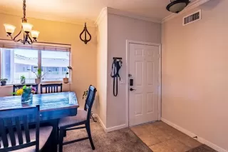 Photo #4: PTP2303000 Listing