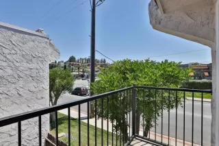 Photo #2: PTP2303006 Listing