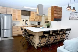 Photo #2: PTP2303024 Listing