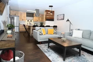 Photo #4: PTP2303024 Listing