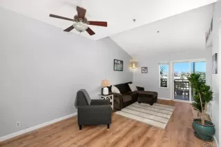 Photo #5: PTP2303086 Listing