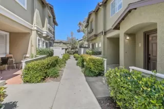 Photo #1: PTP2303089 Listing