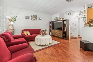 Photo #4: PTP2303089 Listing