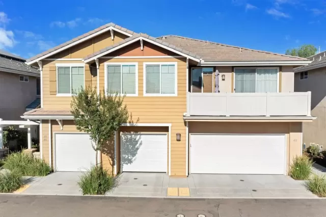 MLS: PTP2303105 Condo For Sale