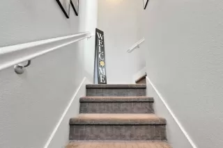 Photo #5: PTP2303105 Listing