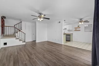 Photo #2: PTP2303122 Listing 