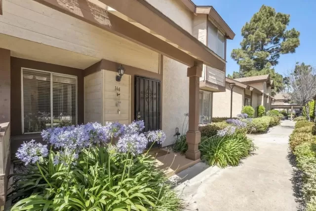 MLS: PTP2303124 Condo For Sale