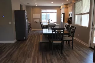 Photo #3: PTP2303146 Listing