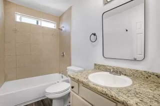 Photo #4: PTP2303190 Listing