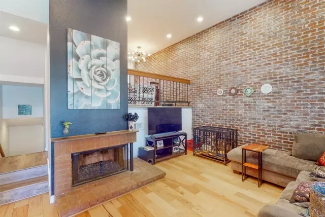 MLS: PTP2303251 Condo For Sale