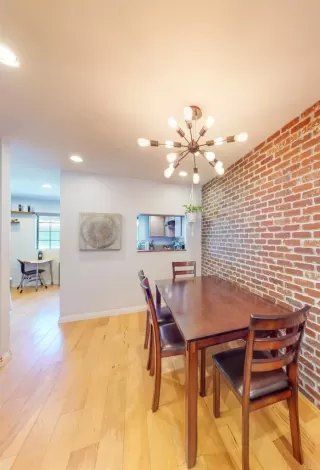 Photo #5: PTP2303251 Listing