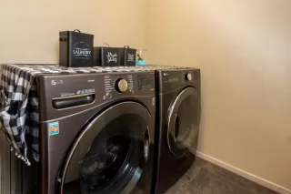 Photo #6: PTP2303260 Listing 