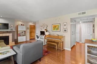 Photo #4: PTP2303312 Listing