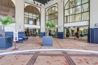 Photo #2: PTP2303320 Listing