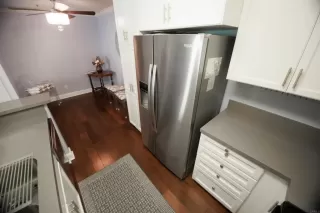 Photo #2: PTP2303363 Listing