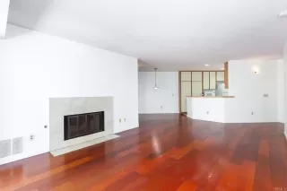 Photo #2: PTP2303392 Listing