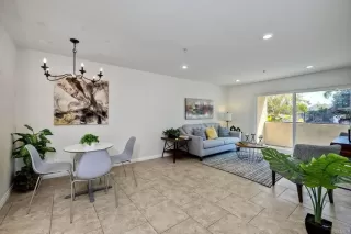 Photo #2: PTP2303396 Listing