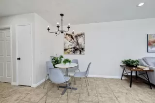 Photo #3: PTP2303396 Listing