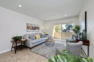 Photo #4: PTP2303396 Listing