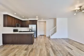 Photo #6: PTP2303437 Listing