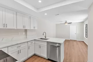 Photo #6: PTP2303479 Listing