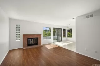 Photo #6: PTP2303508 Listing