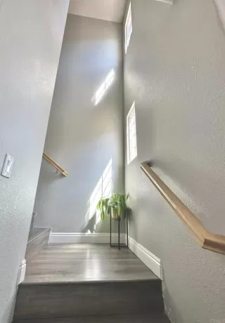 Photo #3: PTP2303517 Listing