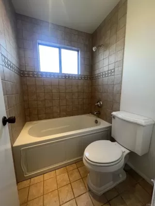 Photo #6: PTP2303535 Listing