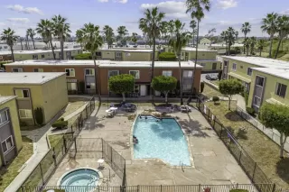 Photo #4: PTP2303545 Listing 