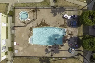 Photo #5: PTP2303545 Listing 