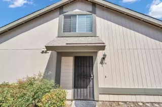 Photo #1: PTP2303601 Listing