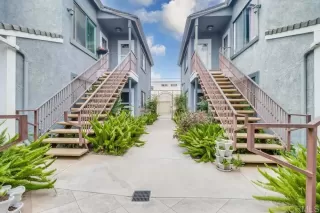 Photo #3: PTP2303618 Listing