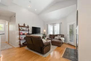 Photo #4: PTP2303651 Listing 