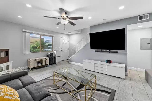 MLS: PTP2303682 Condo For Sale