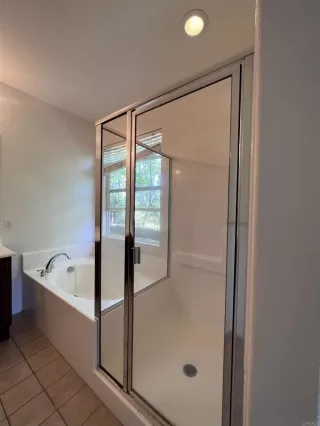 Photo #2: PTP2303747 Listing 